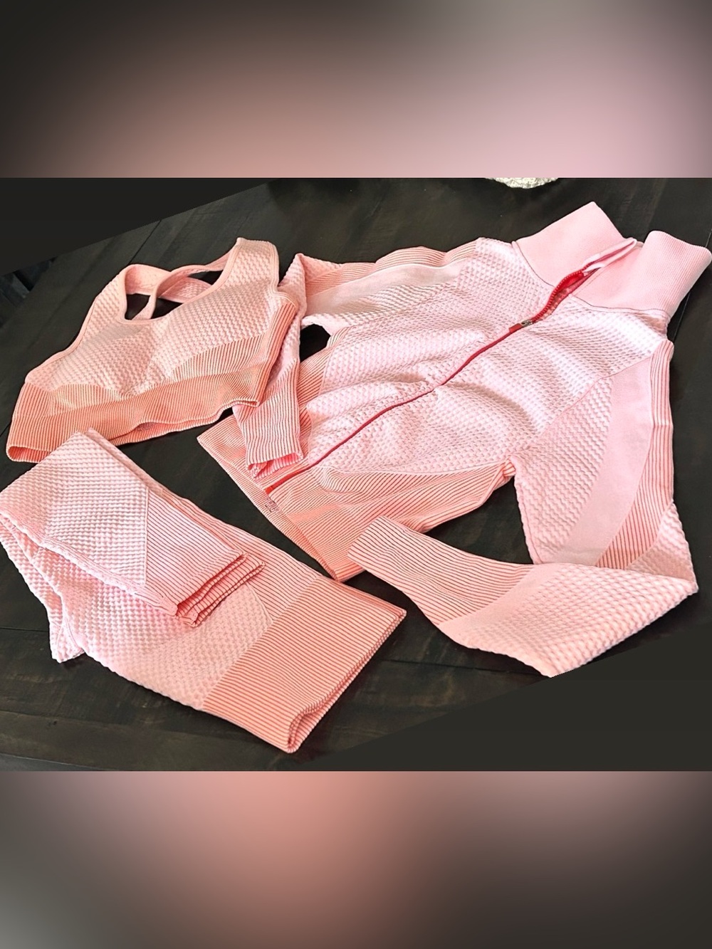Peach-Pink Seamless Sports set for Women